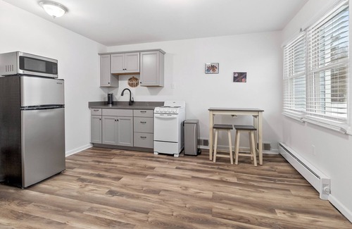 Saratoga Springs Apartment | Welcome to your comfortable retreat in Saratoga Springs!