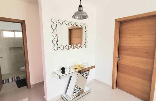 Veron House | Welcome to your home away from home