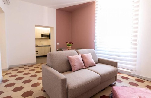 Oristano Apartment | Welcomely - Xenia Boutique House 3