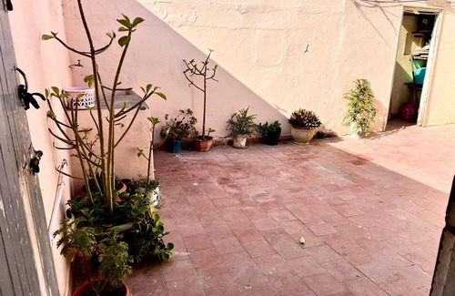 Essaouira Apartment | Welcoming 1-bedroom apartment in Essaouira with WiFi access