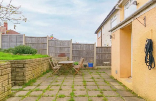 Brislington Apartment | Welcoming 2BD House - Brislington