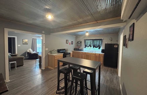 Mount Ida House | Welcoming 3-bedroom house near charming Mount Ida and Lake Ouachita!