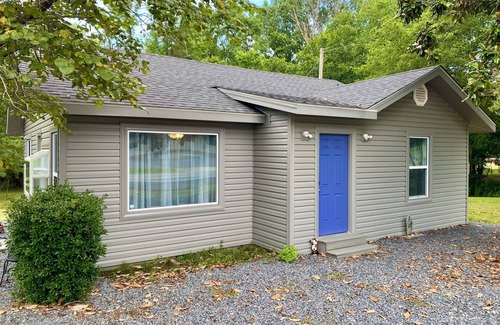 Mount Ida House | Welcoming 3-bedroom house near charming Mount Ida and Lake Ouachita!