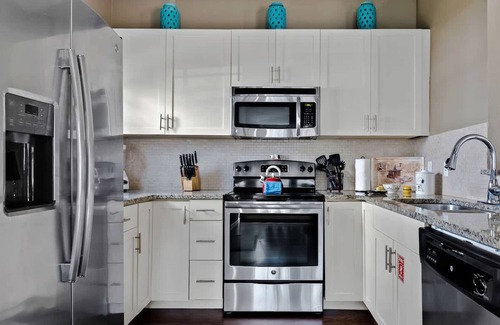 Kissimmee Villa | Welcoming 4 BR Sleeps 10 Guests WL2901