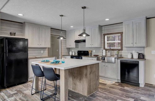 Summerville House | Welcoming and peaceful home with AC, minutes to Azalea mall in Summerville