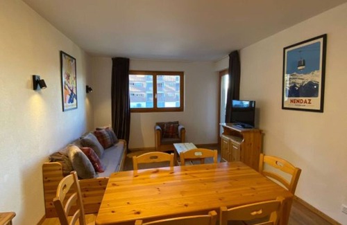 Saint-Pierre-de-Clages Apartment | Welcoming Apartment Near ski Area