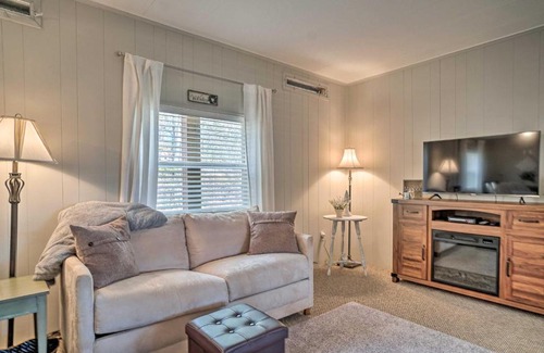 Hayesville House | Welcoming Cabin Less Than 10 Miles from Hayesville!
