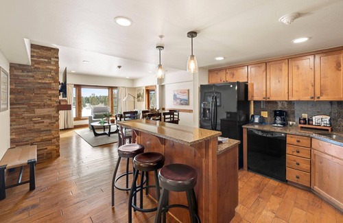 Tamarack Condo | Welcoming Condo|Pet Friendly|Fireplace and Patio