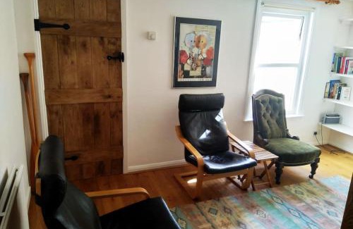 Chichester House | Welcoming cottage in Chichester near City Centre