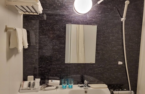 Nanbasennichimae Hotel | Welina Premier Osaka Namba
