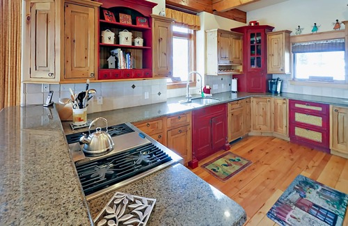 Tabernash House | Well-appointed home with home theater, radiant heat & private hot tub