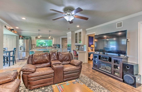 Mead House | Well-Appointed Mead Getaway w/Private Yard