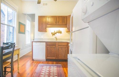 Savannah Victorian District House | Well Appointed Row Home Overlooking Forsyth Park by Lucky Savannah