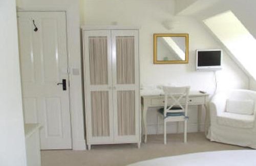 Ewen Bed & Breakfast | Well Cottage B and B