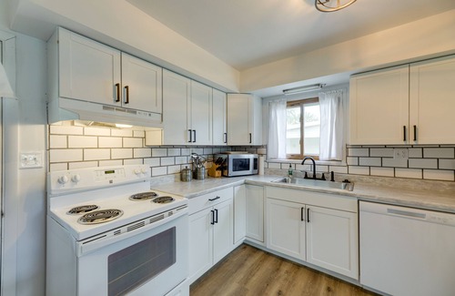 Riverside House | Well-Equipped Dayton Home: 5 Mi to University!