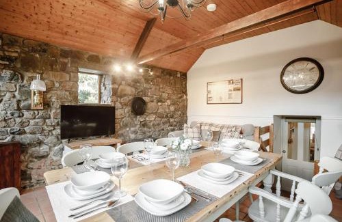 Belford House | Well House