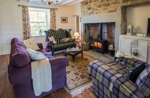 Cornhill on Tweed House | Well House