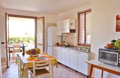 Solfarelli Villa | WELL-LIT MEDITERRANEAN VILLA WITH VERANDA AND GARDEN ONLY 50 METERS FROM THE SEA