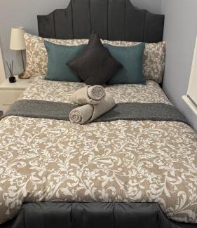 Queen's Park Apartment | Wellcome home flat 5