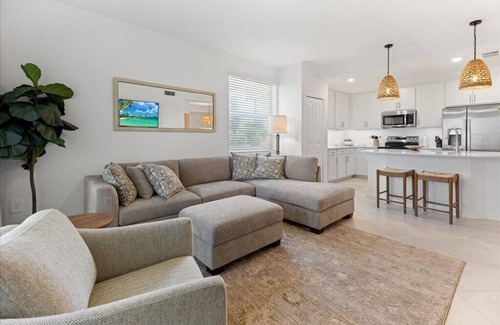 Venice Condo | Wellen Park 3-BD with Golf! Near Braves Stadium & Beaches. Pet Friendly!