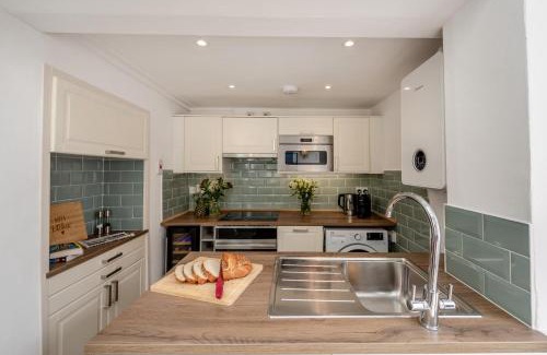 Appledore House | Wellies