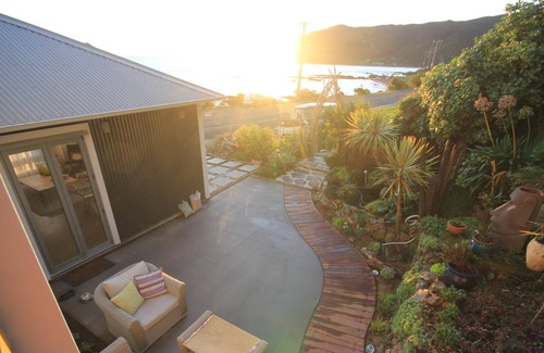 Plimmerton Hotel | Wellington Beach Suite