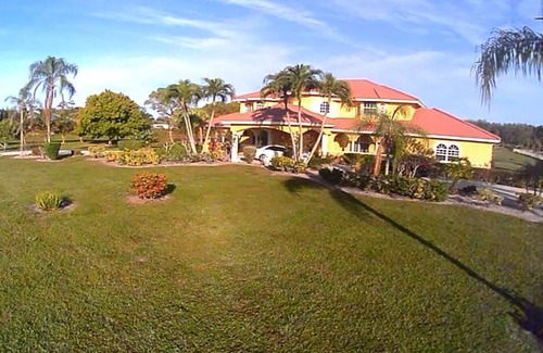 Wellington House | Wellington Hideaway Villa a spacious 5-bedroom house close to the Polo Club