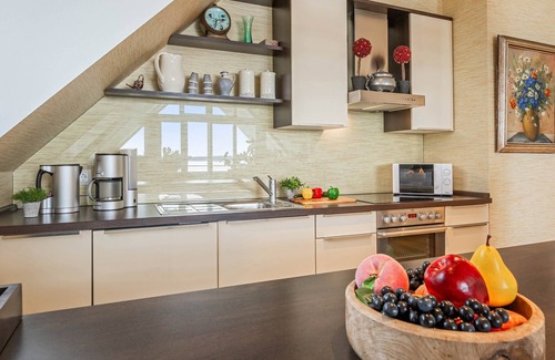 Rankwitz Apartment | Wellness Apartment mit Pool, Sauna, Fitness und Wasserblick