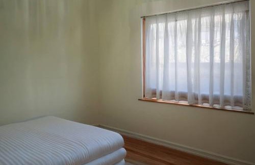 West New York House | Wellness Sanctuary min to NYC Sleeps 9 w Garage