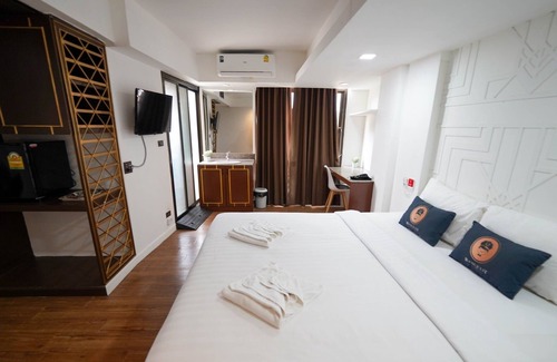 Chom Phon Hotel | WellQuest WellNess Ladprao soi 1