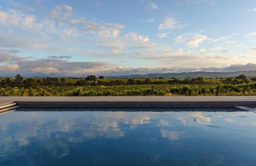 Paso Robles House | Wellsona Vineyard Retreat Pool Hot Tub Views Main Home Guest Home
