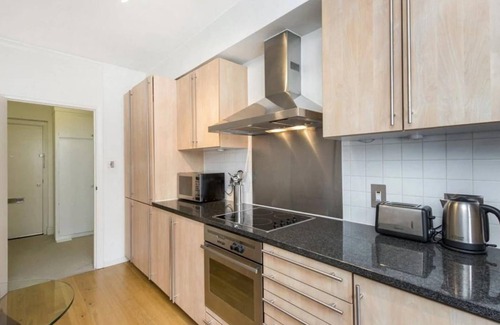 Wembley Park Apartment | Wembley Empire Apartment - City Living