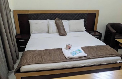 Abeokuta Hotel | Wendy's Suites