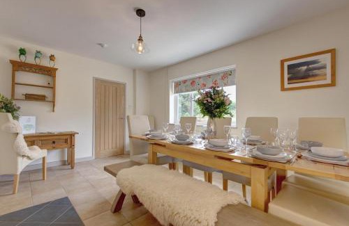 Fakenham House | Wensum Retreat
