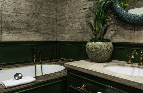 Daylesford House | ***WENTWORTH HOUSE Daylesford - Ultimate special occasion designer luxury house!