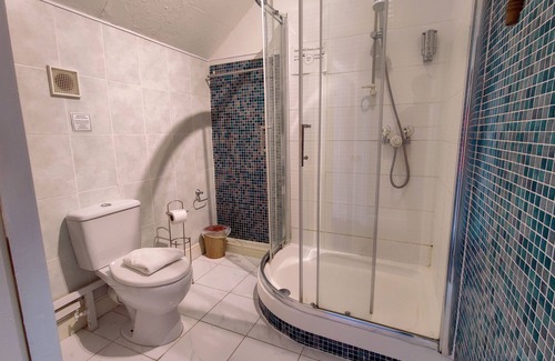 Bath House | Wentworth House Hotel