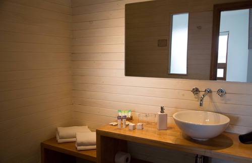 Puerto Natales Cabin | Weskar Patagonian Lodge