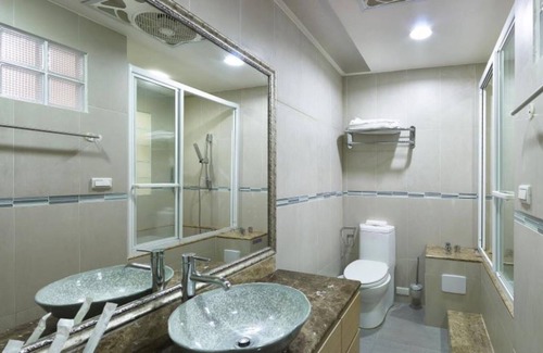 Shilin House | West 59 Inn