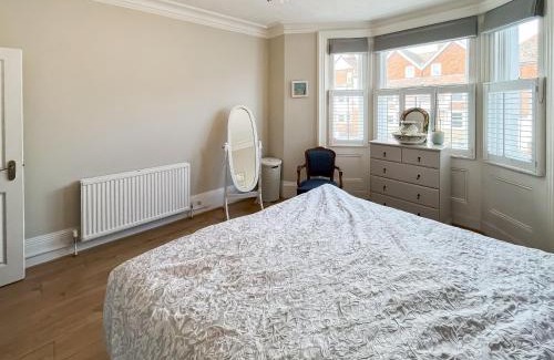 Westgate-on-Sea Apartment | West Bay Apartment