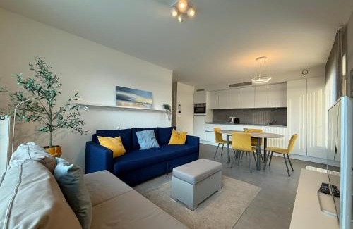 Westende Apartment | West Bay Apartments