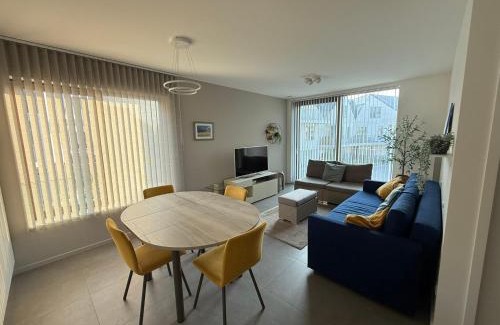 Westende Apartment | West Bay Apartments