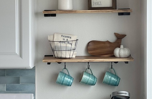 Adelma Beach House | West Beach Bungalow: Whidbey Waterfront Beach House VIEWS + 5 Star Reviews