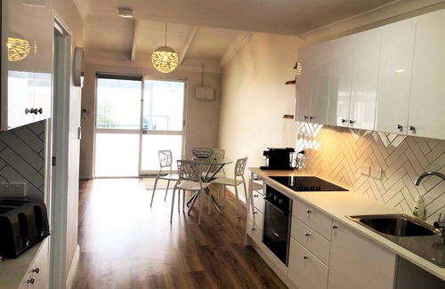 Scarborough Apartment | West Beach Lagoon 123 -Location & Views