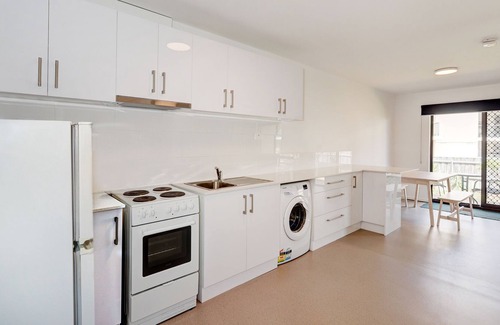 Scarborough Apartment | West Beach Lagoon 206, Sleeps 3