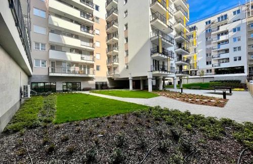 Ujlipotvaros Apartment | West Budapest-Edge of Downtown-Free Parking