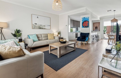 West Croydon House | West Croydon Condo brand new space close to CBD
