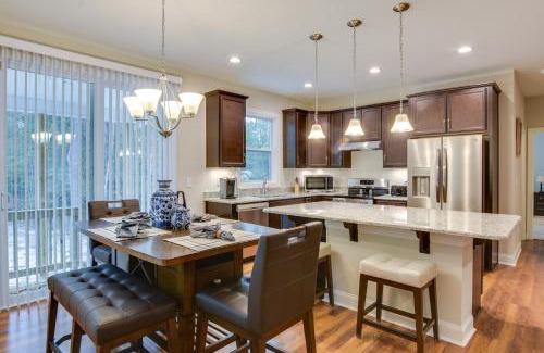 Taylortown House | West End Home, Close to Pinehurst Golf Courses!
