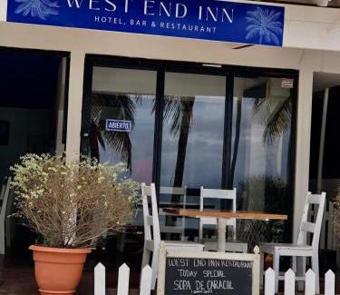 Half Moon Bay Apartment | West End Inn Beachfront Hotel Room in West End