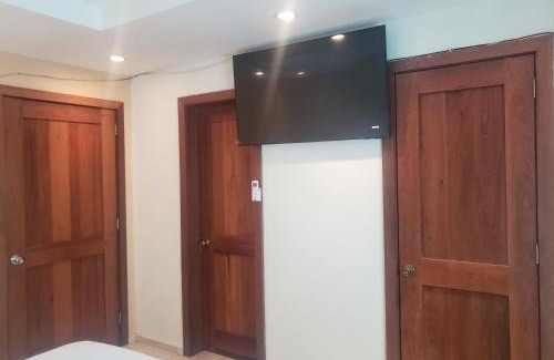 West End House | West End Room Shuttle Free