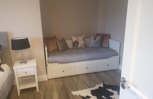 Doolin Apartment | West Haven apartments